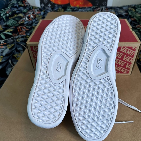 Vans shoes Lowland Co - Picture 5 of 5